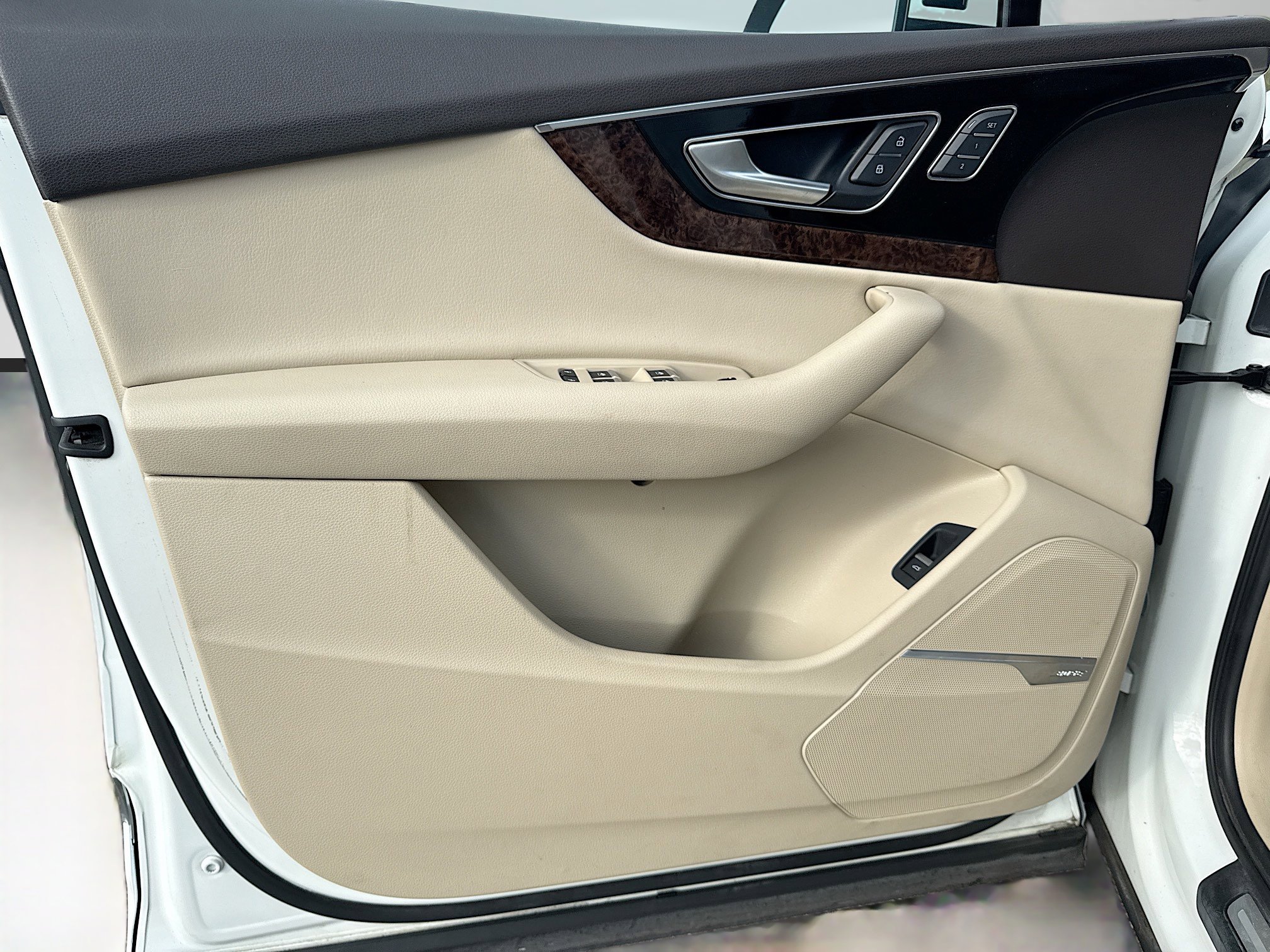 Used 2019 Audi Q7 3.0T Premium Plus AWD/4WD image 23