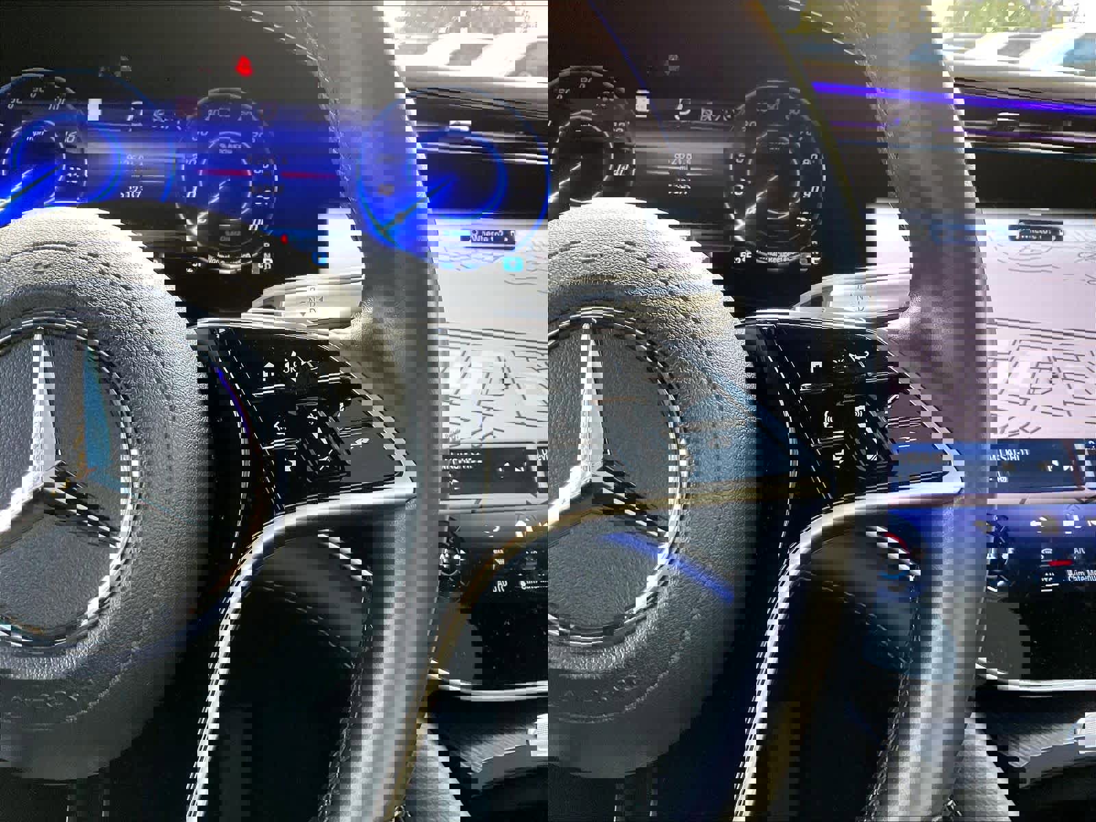 Used 2023 Mercedes-Benz EQS 580 4MATIC SUV image 20