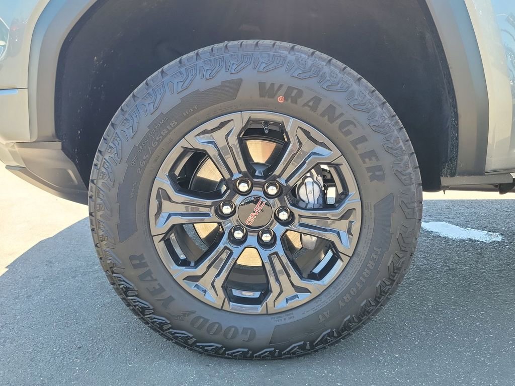 Used 2025 GMC Canyon Elevation w/ Convenience Package image 31