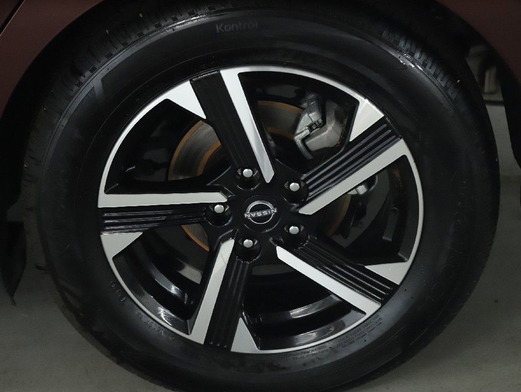 Certified 2024 Nissan Sentra SV w/ All-Weather Package FWD image 41