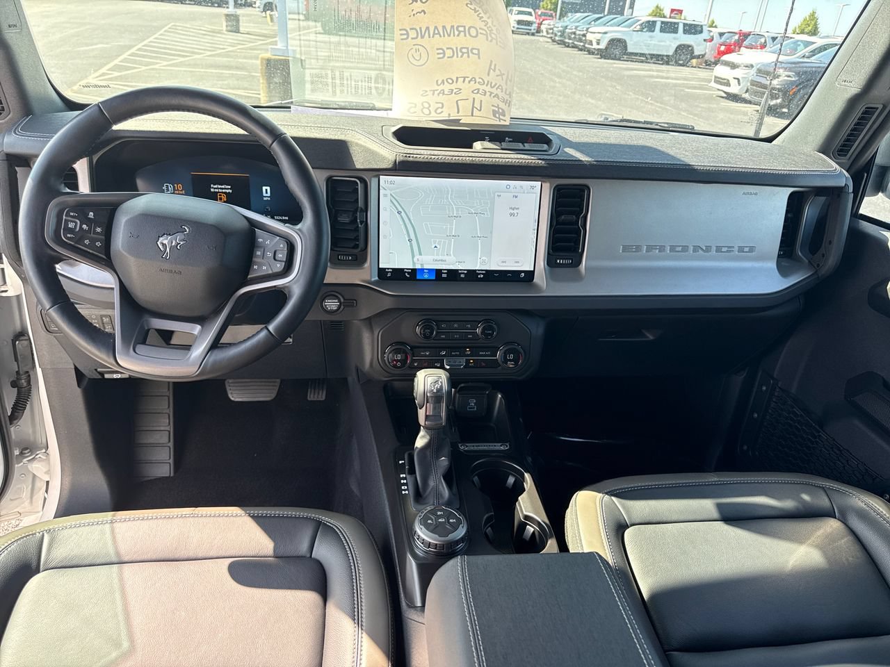 Used 2025 Ford Bronco Outer Banks AWD/4WD image 14