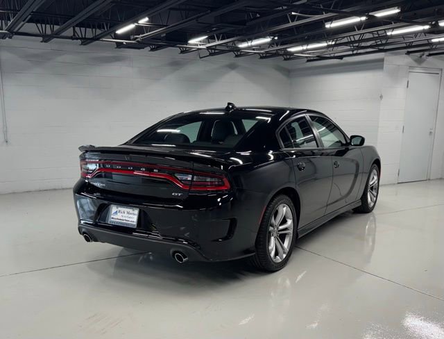 Used 2022 Dodge Charger GT w/ Plus Group RWD image 5