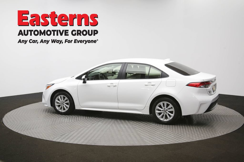 Used 2024 Toyota Corolla LE w/ LE Convenience Package FWD image 61