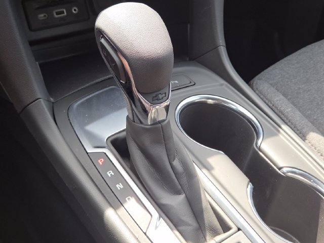 Used 2024 Chevrolet Equinox LT FWD image 28