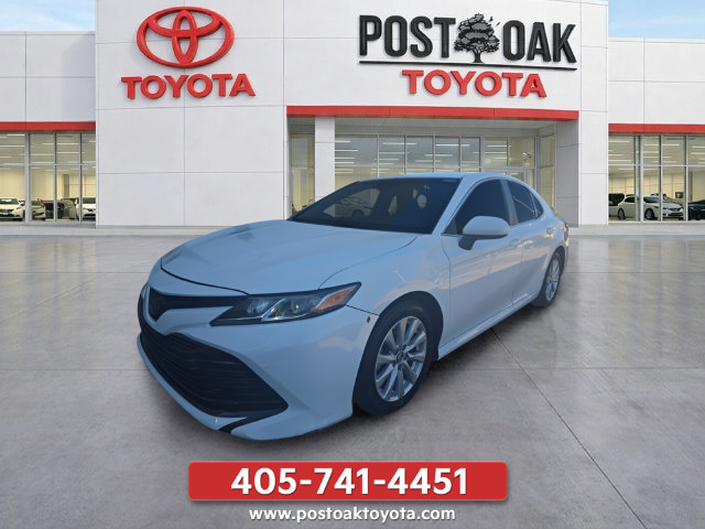 Used 2018 Toyota Camry LE w/ Protection Package (Q2) FWD image 12