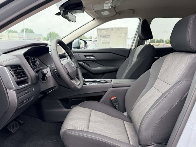 New 2026 Nissan Rogue SV AWD/4WD image 16