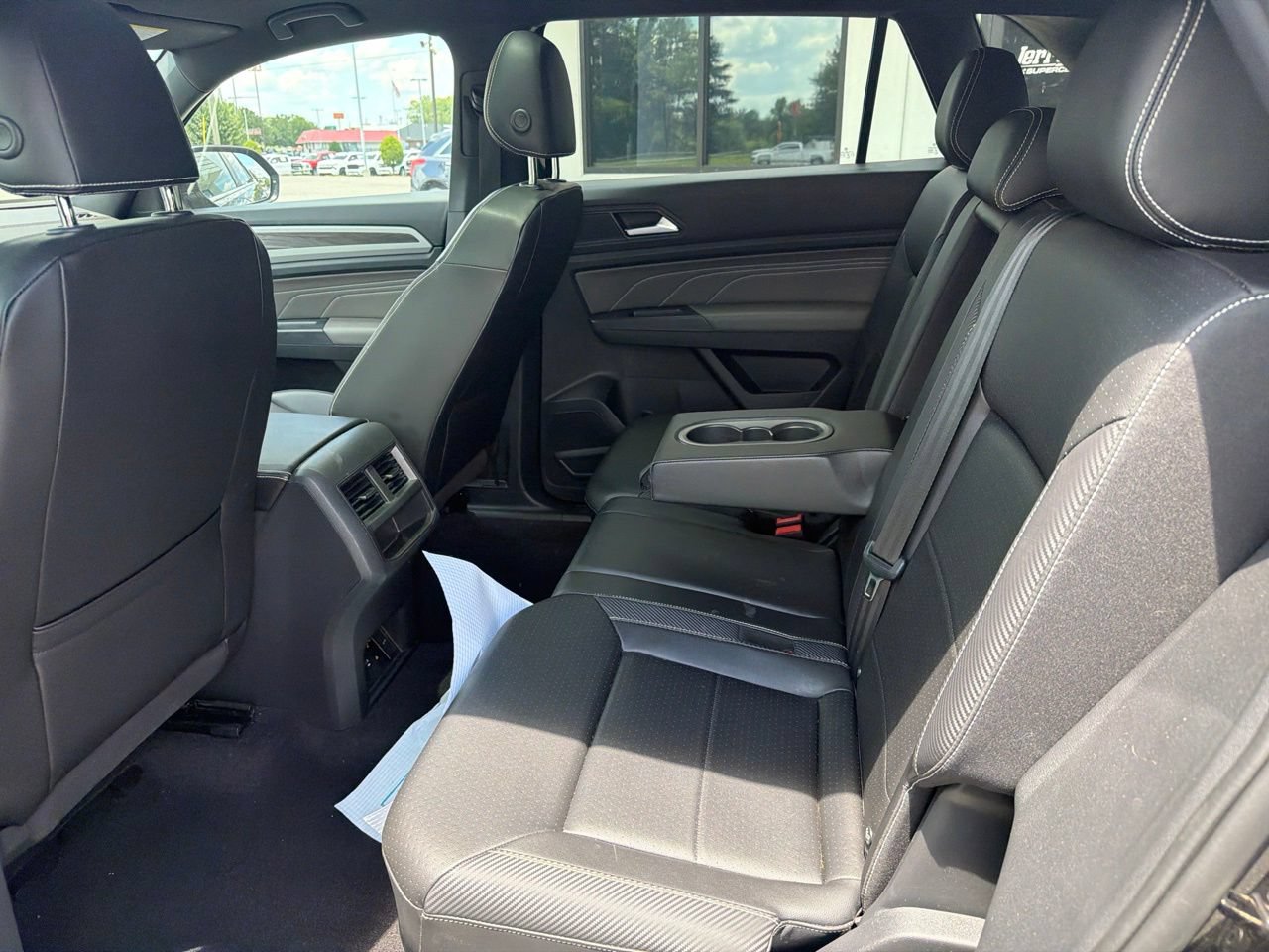 Used 2021 Volkswagen Atlas Cross Sport SE AWD/4WD image 5