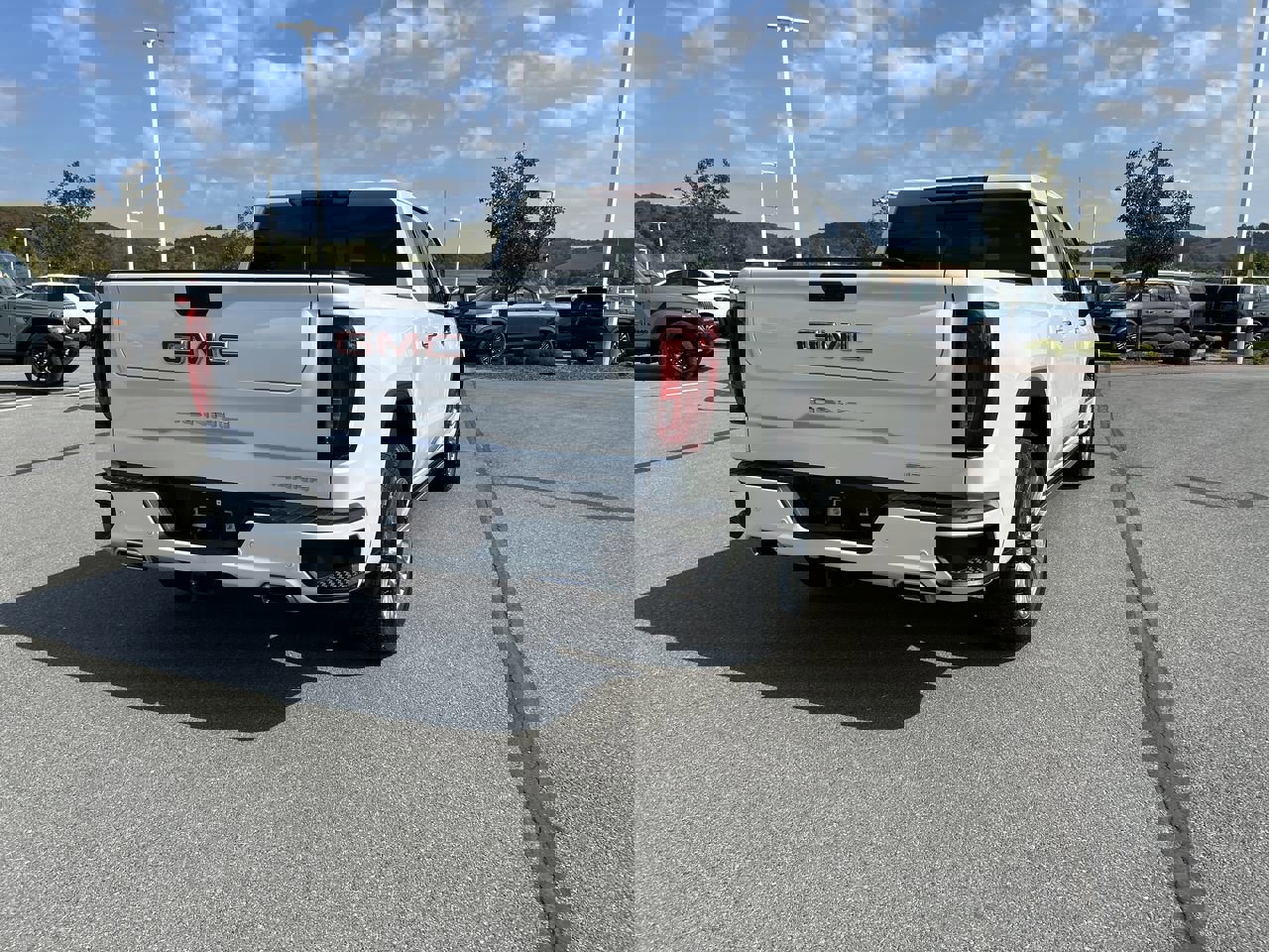 Used 2023 GMC Sierra 1500 Denali w/ Technology Package image 7