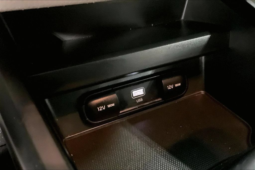 Used 2023 Kia Soul LX FWD image 28
