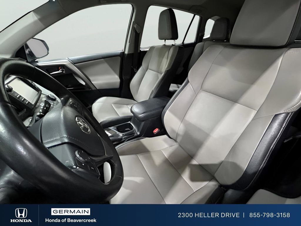 Used 2017 Toyota RAV4 Limited w/ Advanced Technology Package image 29