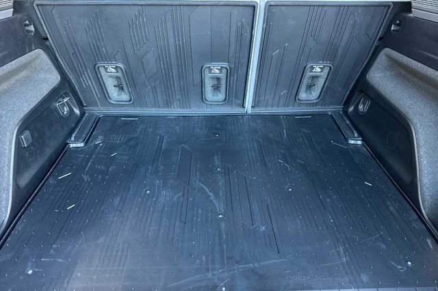 New 2026 Cadillac Optiq Sport 1 image 14