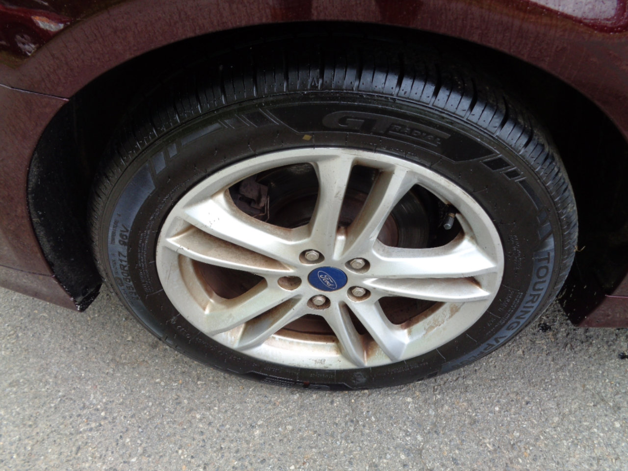 Used 2018 Ford Fusion SE w/ Fusion SE Technology Package image 26