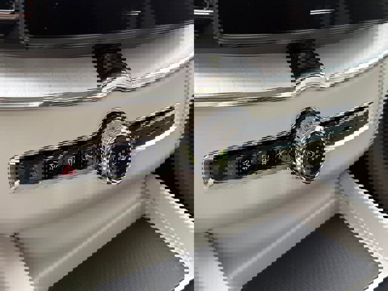 New 2026 Volvo XC60 B5 Ultra w/ Protection Package Premier image 16