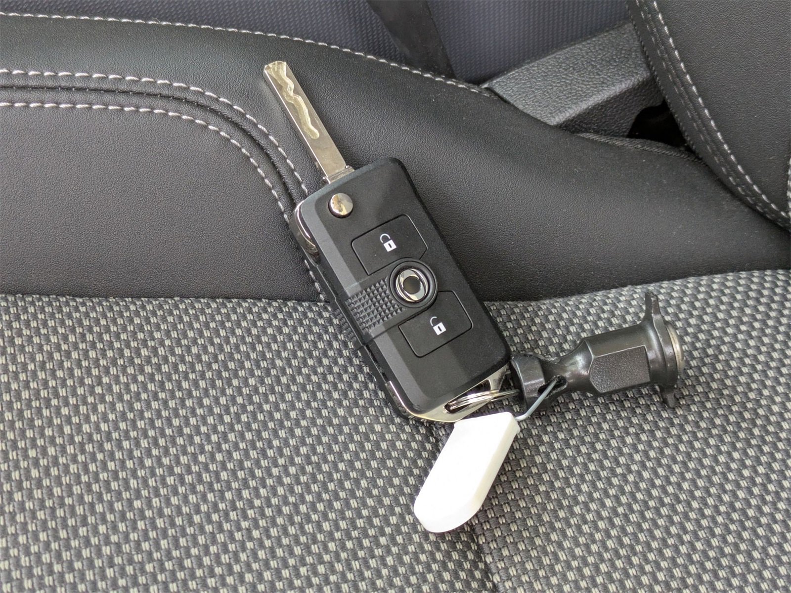 Used 2024 INEOS Grenadier image 34