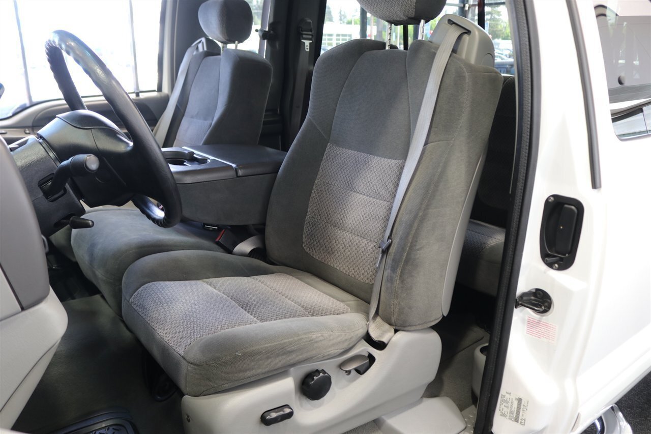 Used 2002 Ford F250 XLT AWD/4WD image 16