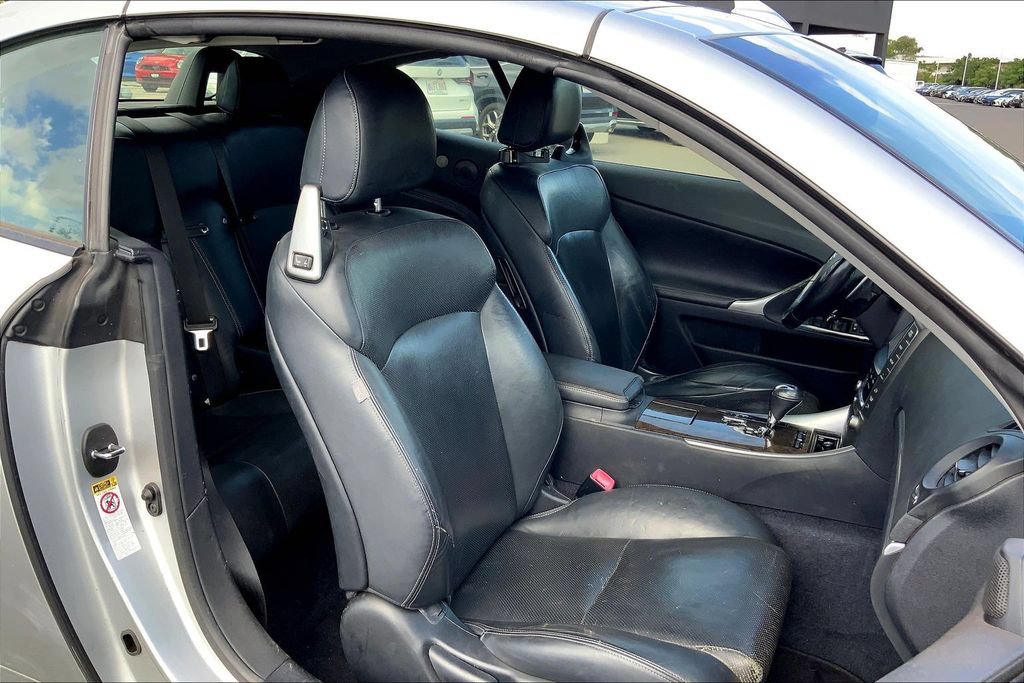 Used 2015 Lexus IS 250C w/ Luxury Package RWD image 7