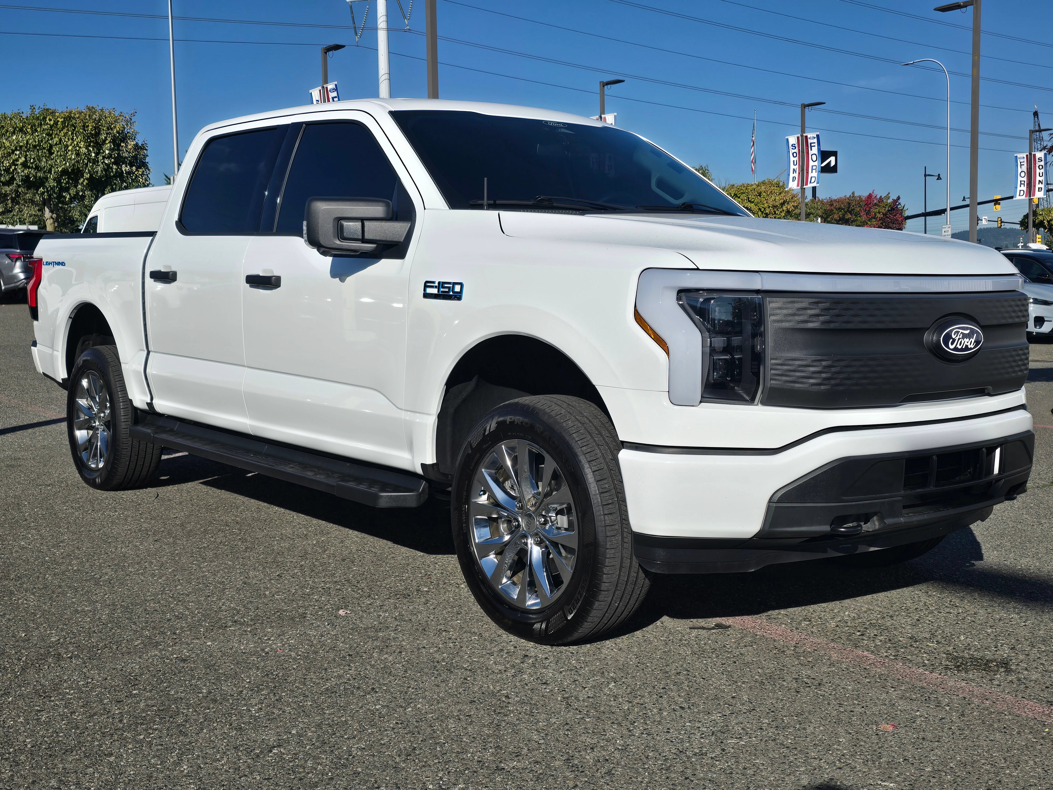 Certified 2025 Ford F150 Lightning XLT AWD/4WD image 3