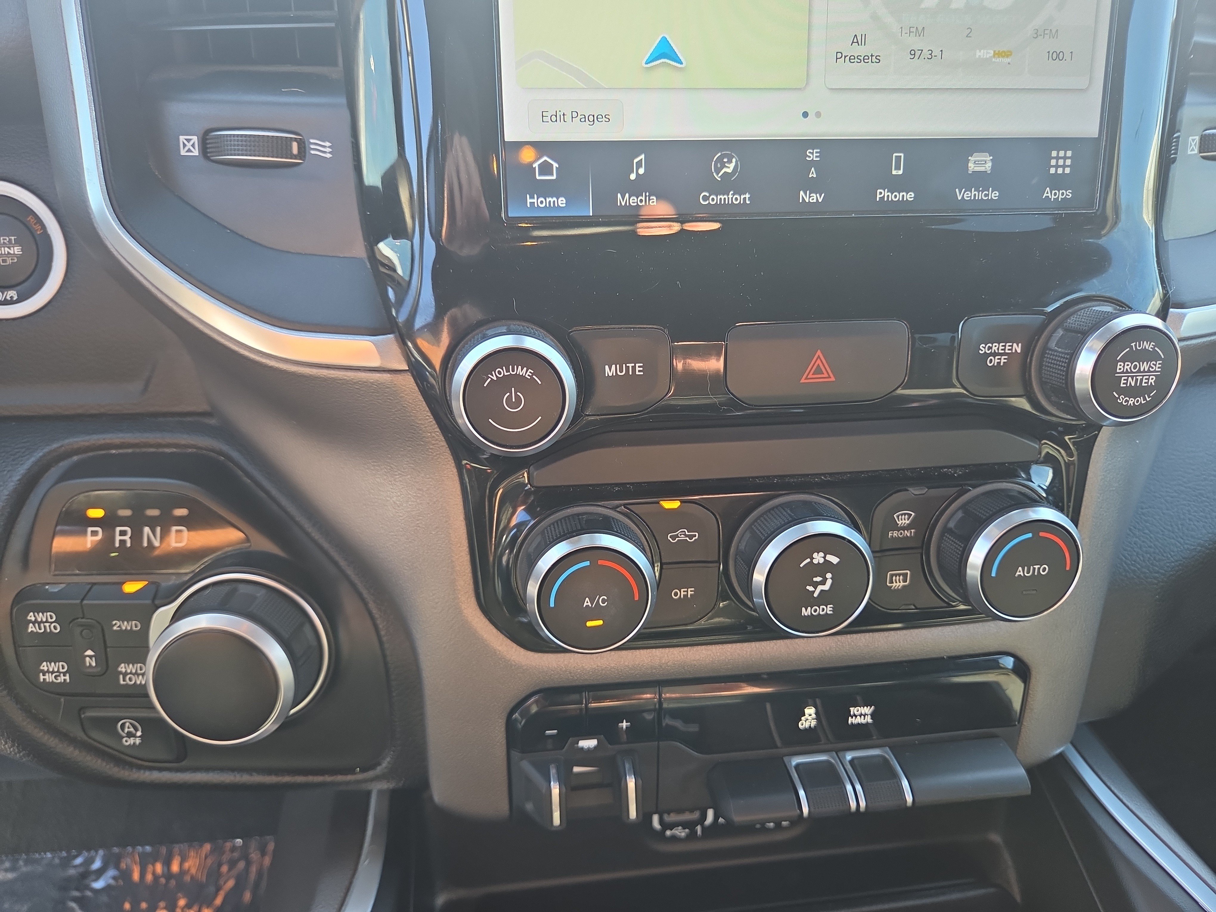Certified 2022 RAM 1500 Big Horn AWD/4WD image 7