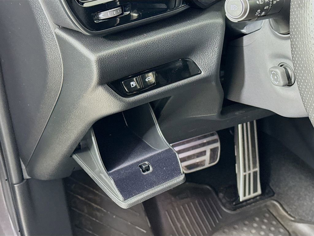 Certified 2025 Lexus NX 450h+ F Sport w/ Accessory Package (2T) image 10