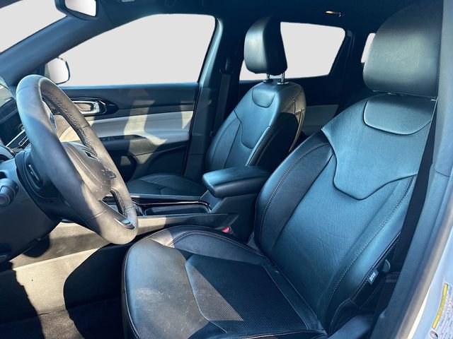 Used 2023 Jeep Compass Limited image 21