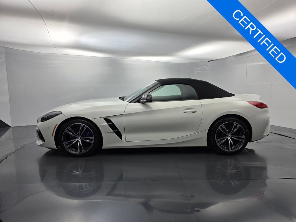 Certified 2026 BMW Z4 M40i RWD image 8