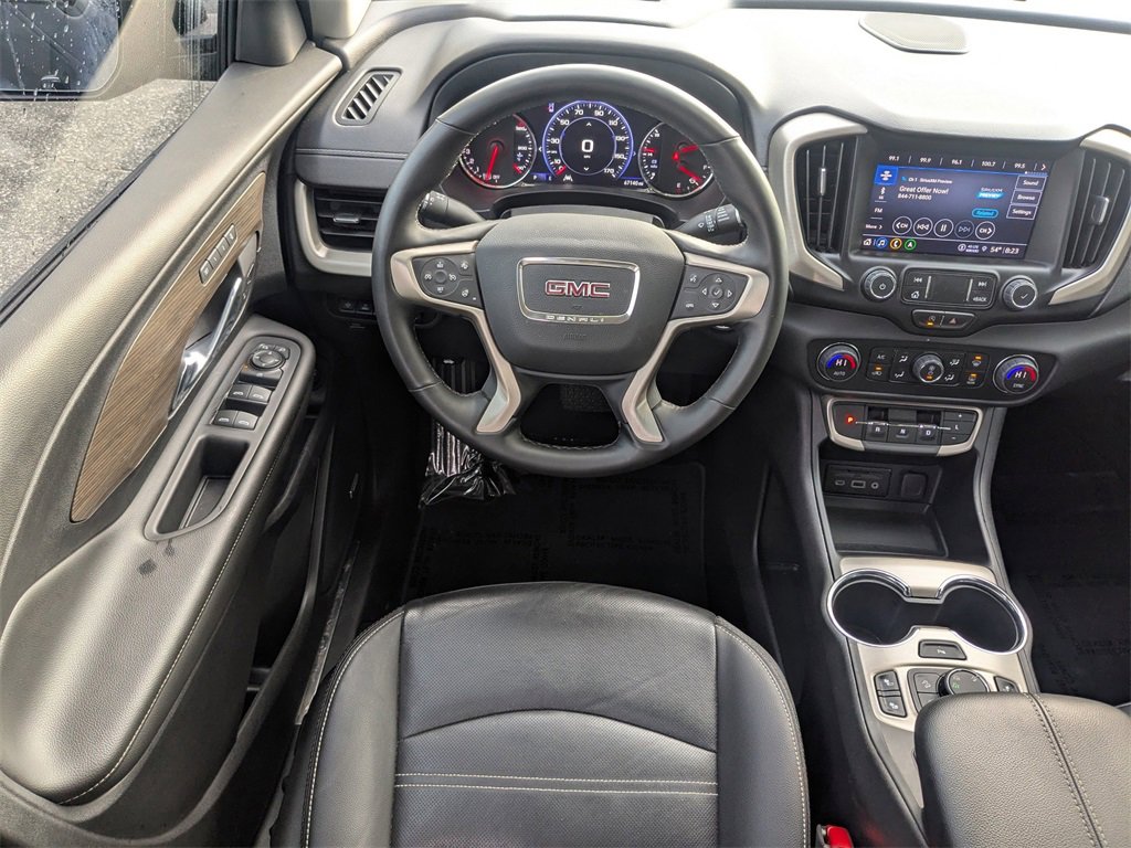 Used 2023 GMC Terrain Denali image 18