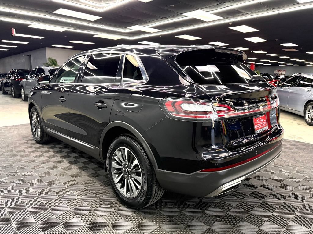 Used 2021 Lincoln Nautilus Reserve FWD image 11