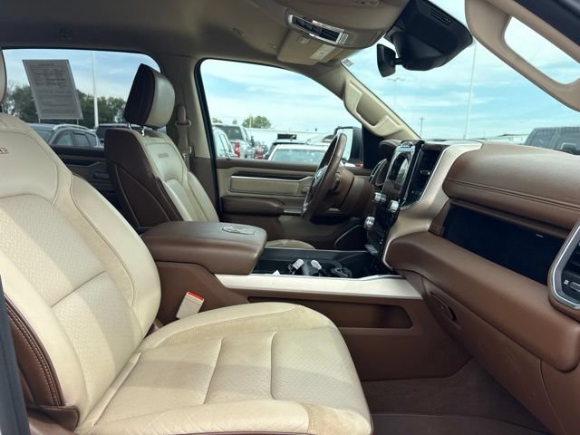 Used 2019 RAM 1500 Laramie AWD/4WD image 22
