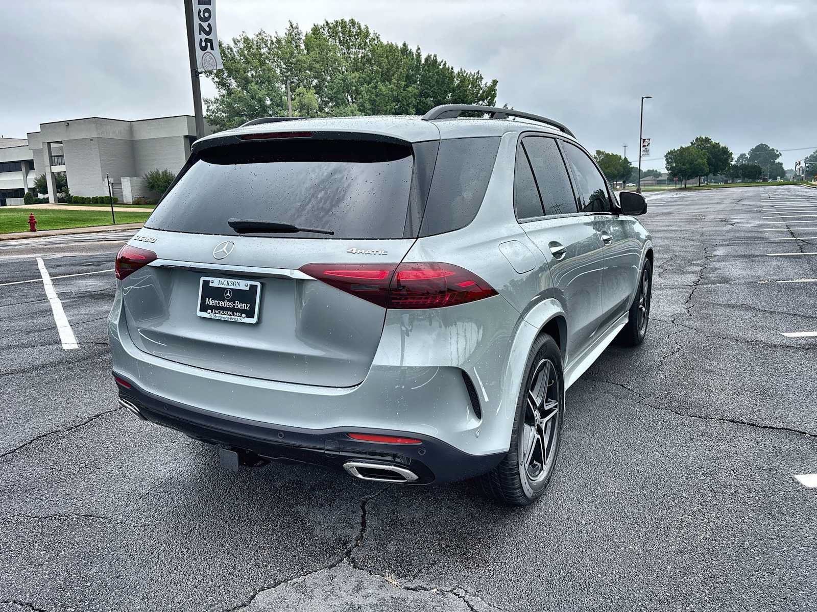 New 2026 Mercedes-Benz GLE 350 4MATIC image 8