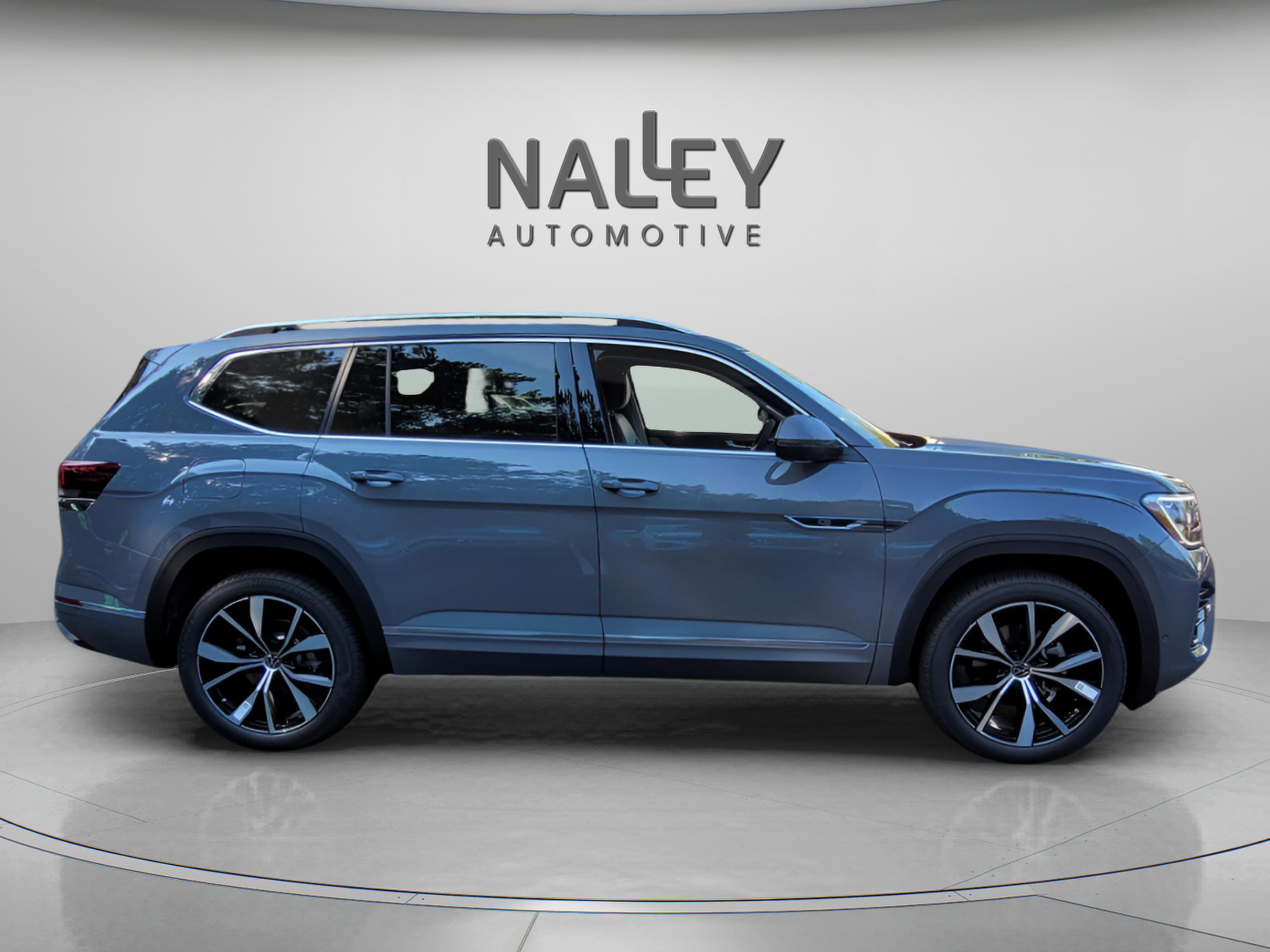 New 2026 Volkswagen Atlas SEL Premium R-Line image 7
