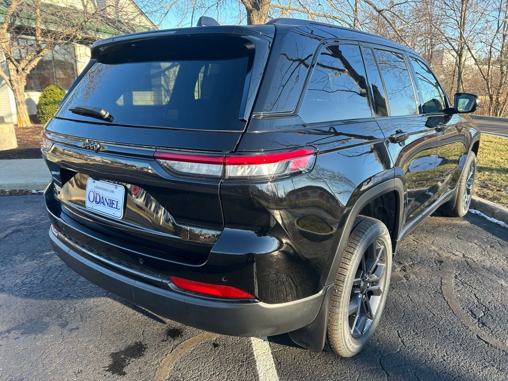 New 2025 Jeep Grand Cherokee Limited image 29