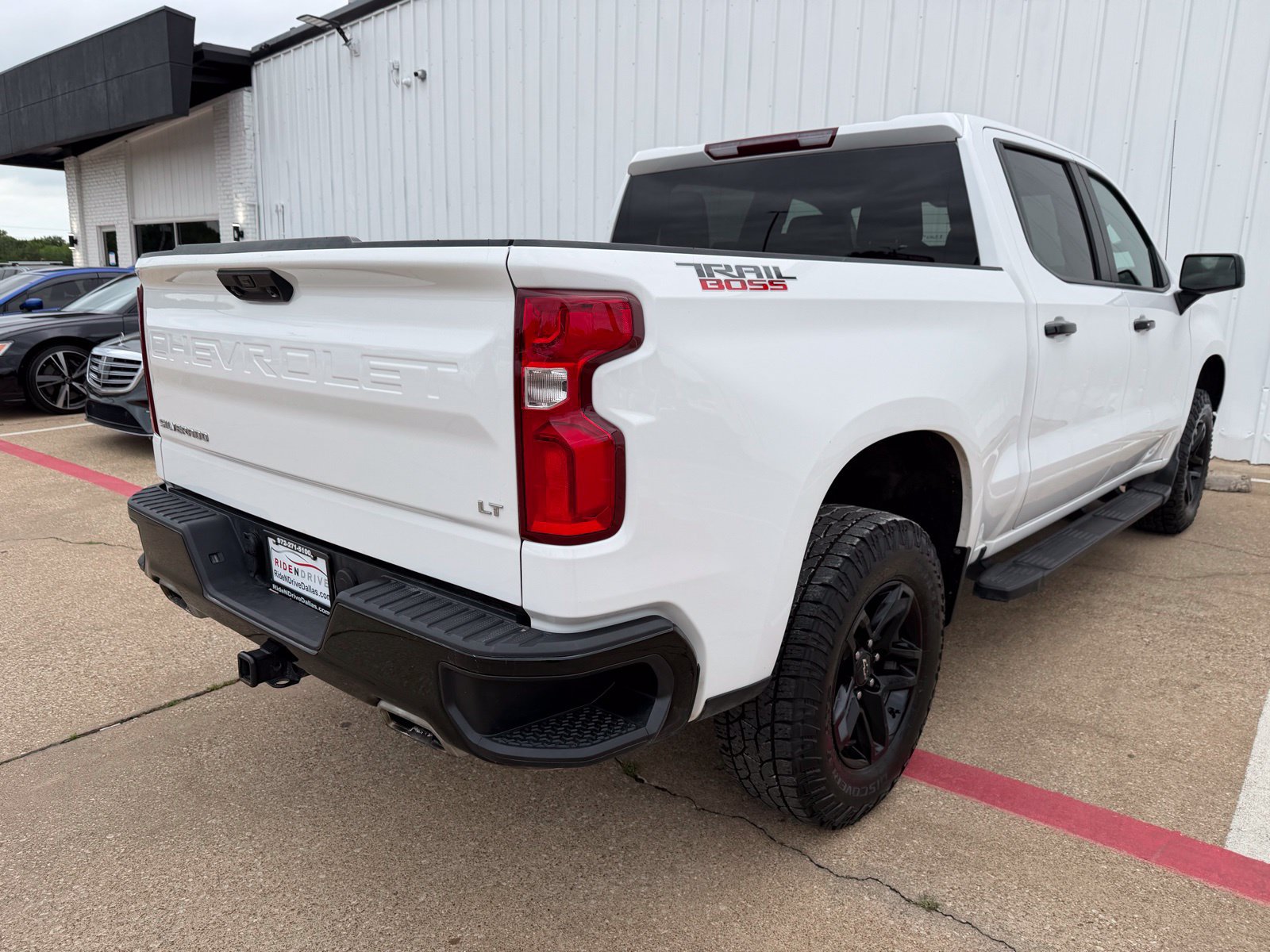 Used 2024 Chevrolet Silverado 1500 LT Trail Boss w/ Protection Package AWD/4WD image 7