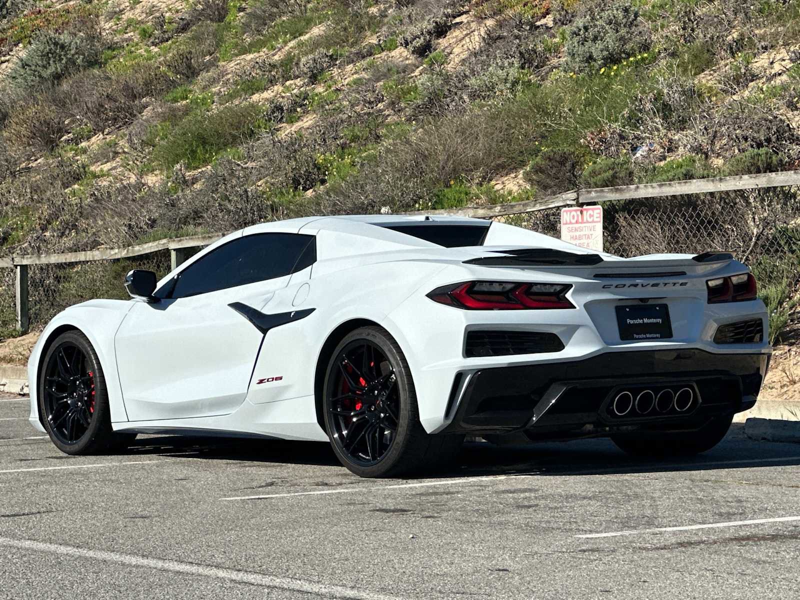 Used 2024 Chevrolet Corvette Z06 image 3