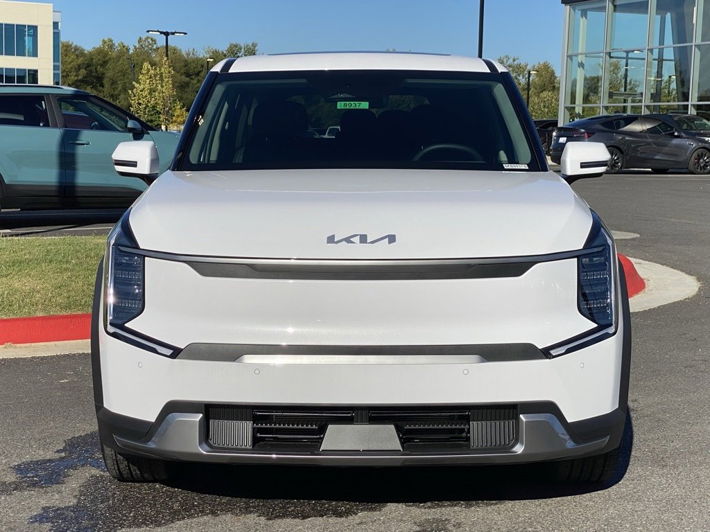 New 2026 Kia EV9 Light image 8