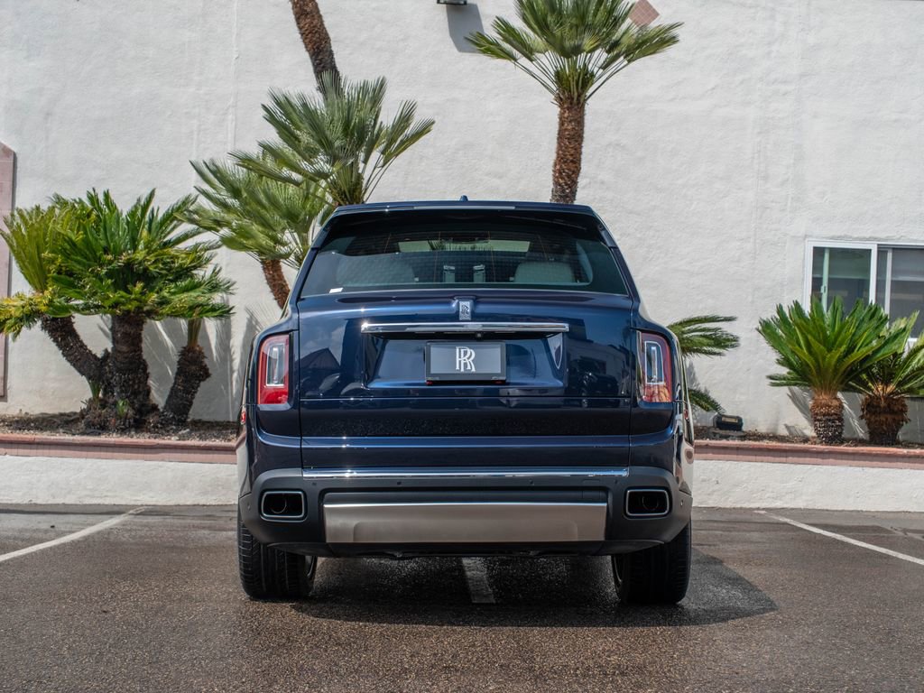 Certified 2019 Rolls-Royce Cullinan AWD/4WD image 43