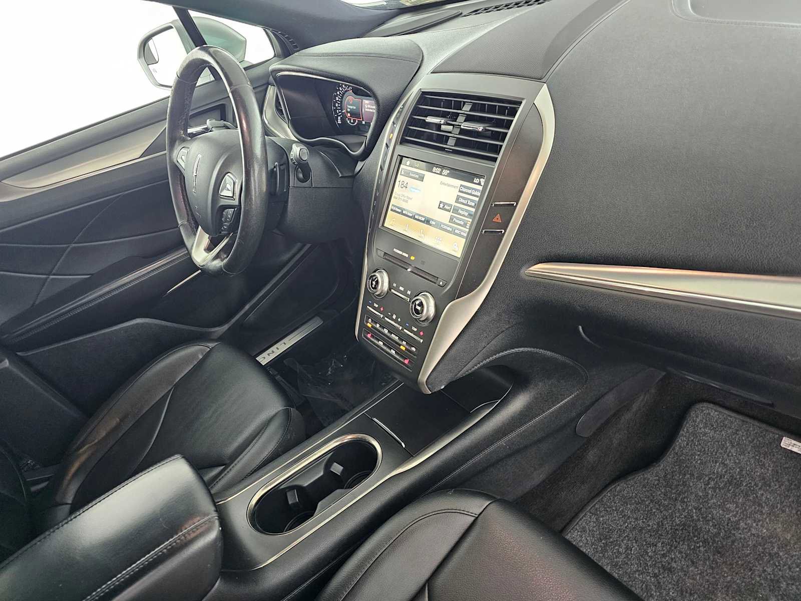 Used 2016 Lincoln MKC Premiere image 11