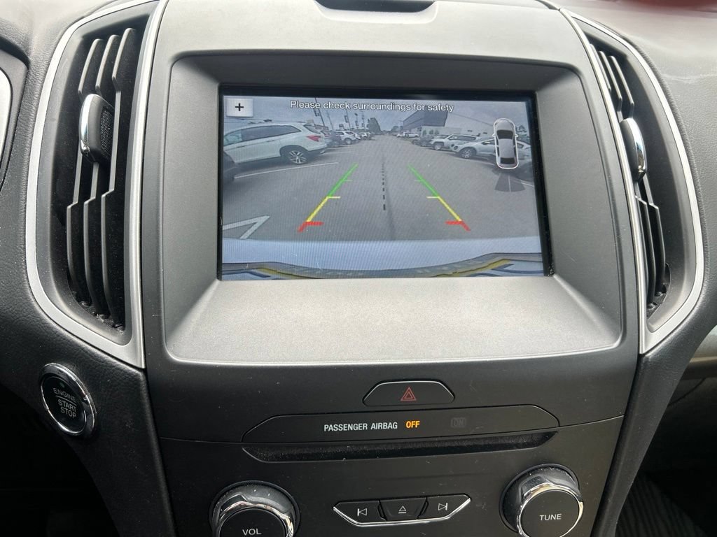 Used 2018 Ford Edge SEL w/ Equipment Group 201A AWD/4WD image 11