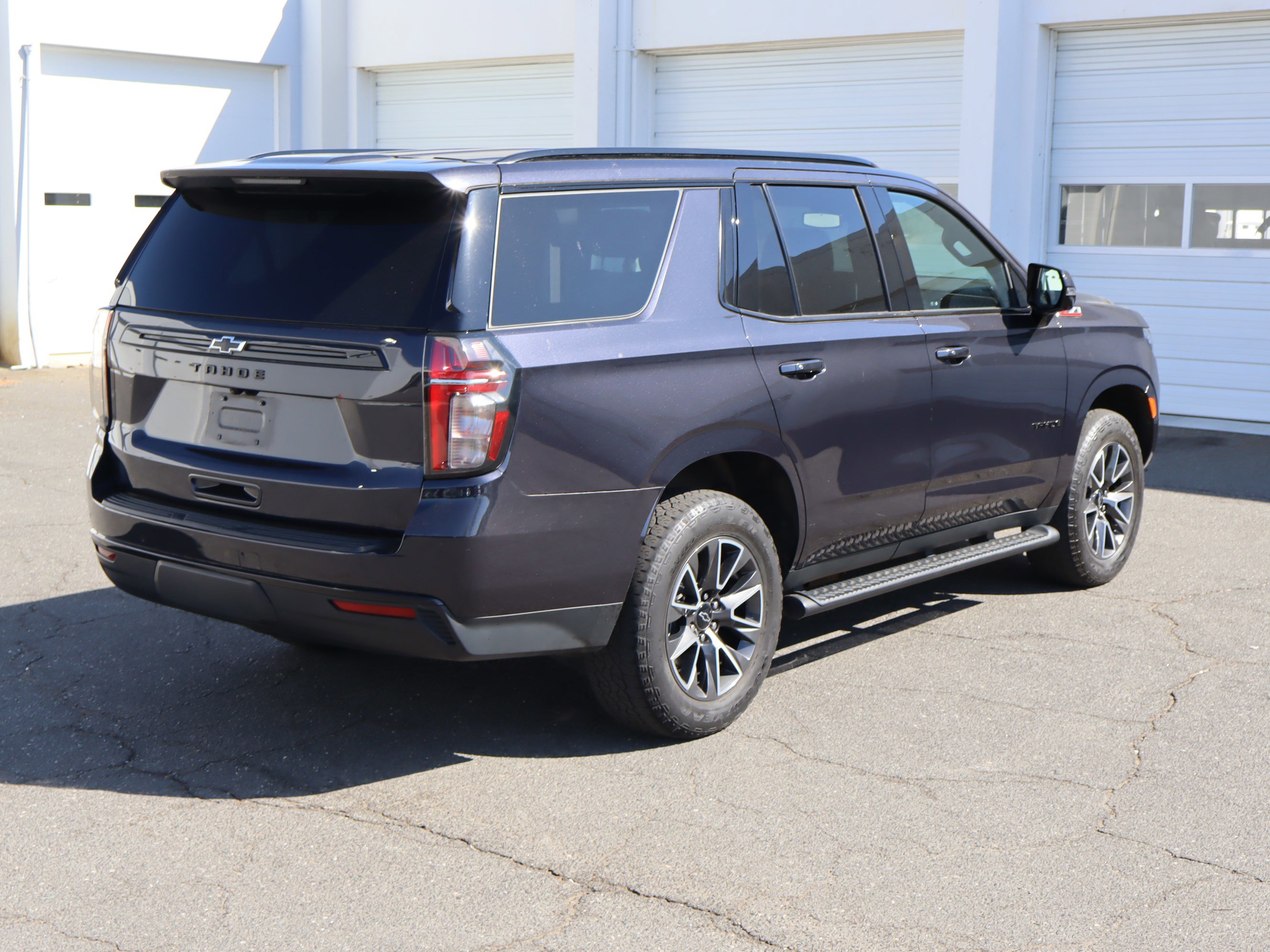 Used 2023 Chevrolet Tahoe Z71 w/ Luxury Package image 10