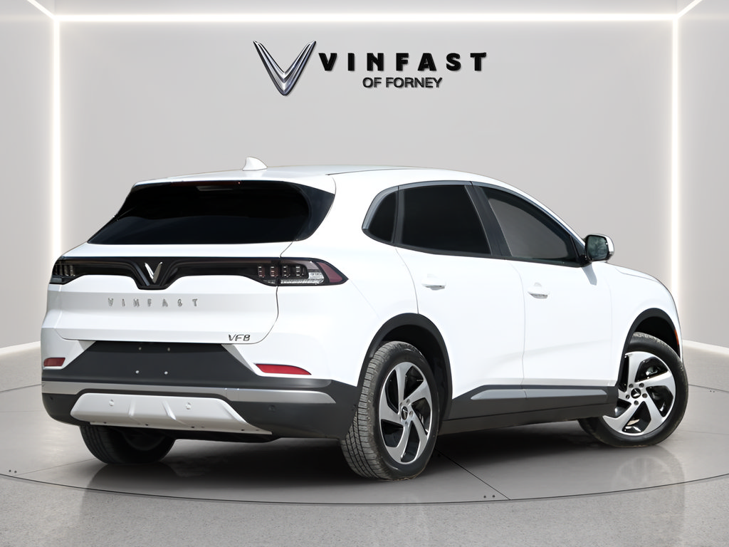 New 2025 VinFast VF 8 Eco AWD/4WD image 3