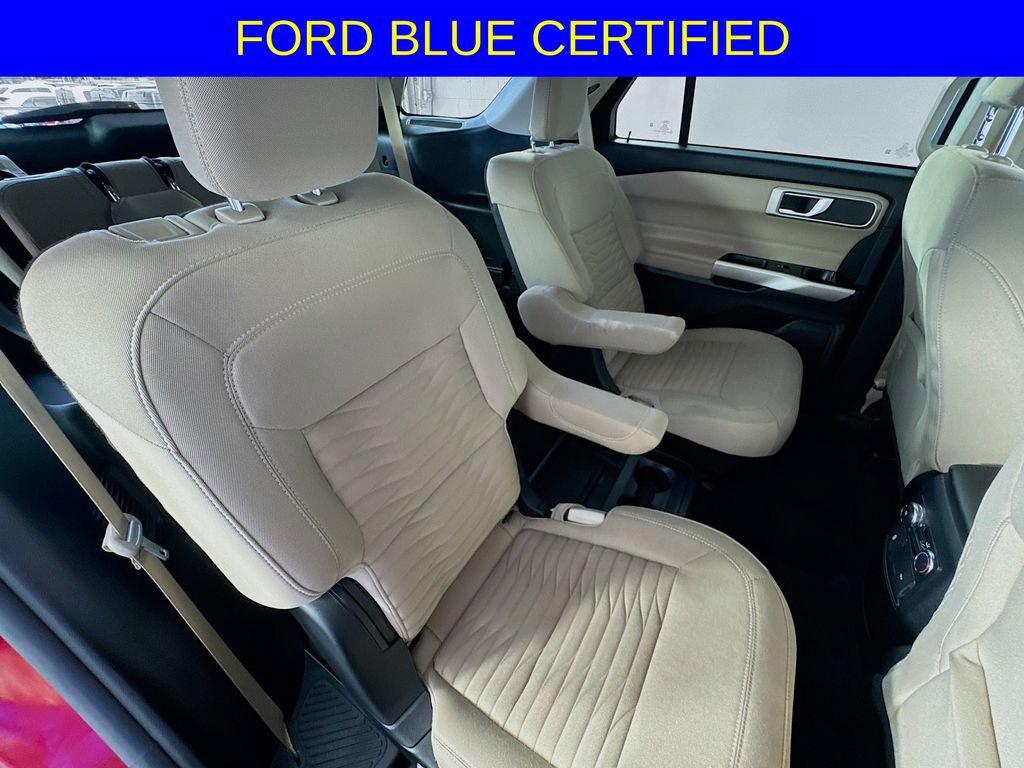 Certified 2021 Ford Explorer XLT RWD image 30