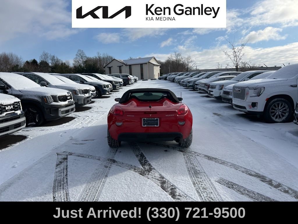 Used 2008 Pontiac Solstice Convertible w/ Preferred Package image 6