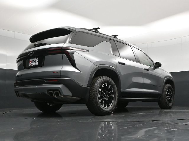Used 2025 Chevrolet Traverse Z71 w/ Driver Confidence Package AWD/4WD image 61