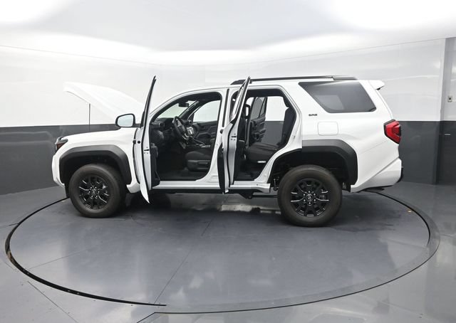 Used 2026 Toyota 4Runner SR5 RWD image 41