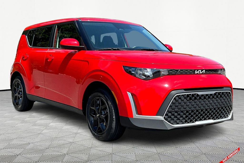 Used 2023 Kia Soul LX w/ Option Group 015