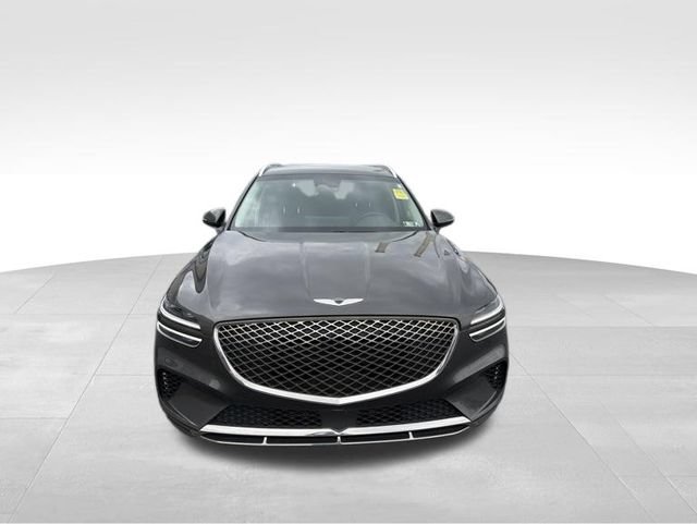 Used 2025 Genesis GV70 2.5T AWD/4WD image 3