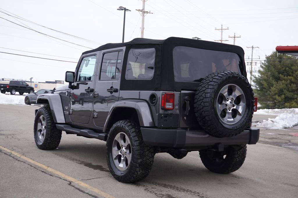 Used 2018 Jeep Wrangler Unlimited Sahara w/ Max Tow Package image 5