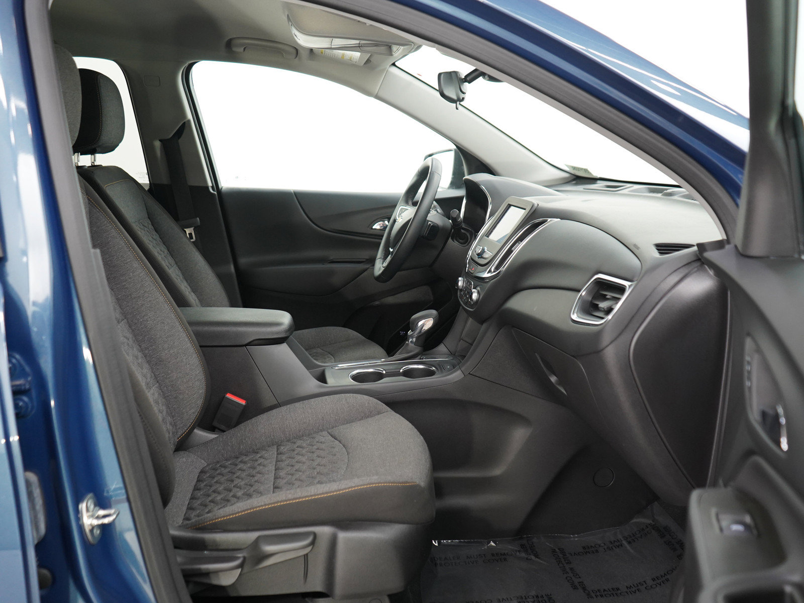 Used 2024 Chevrolet Equinox LT FWD image 11