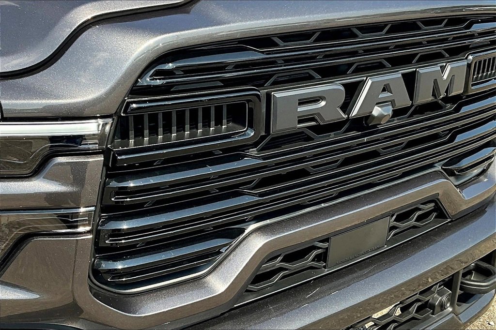 Used 2025 RAM 2500 Laramie w/ Night Edition image 29