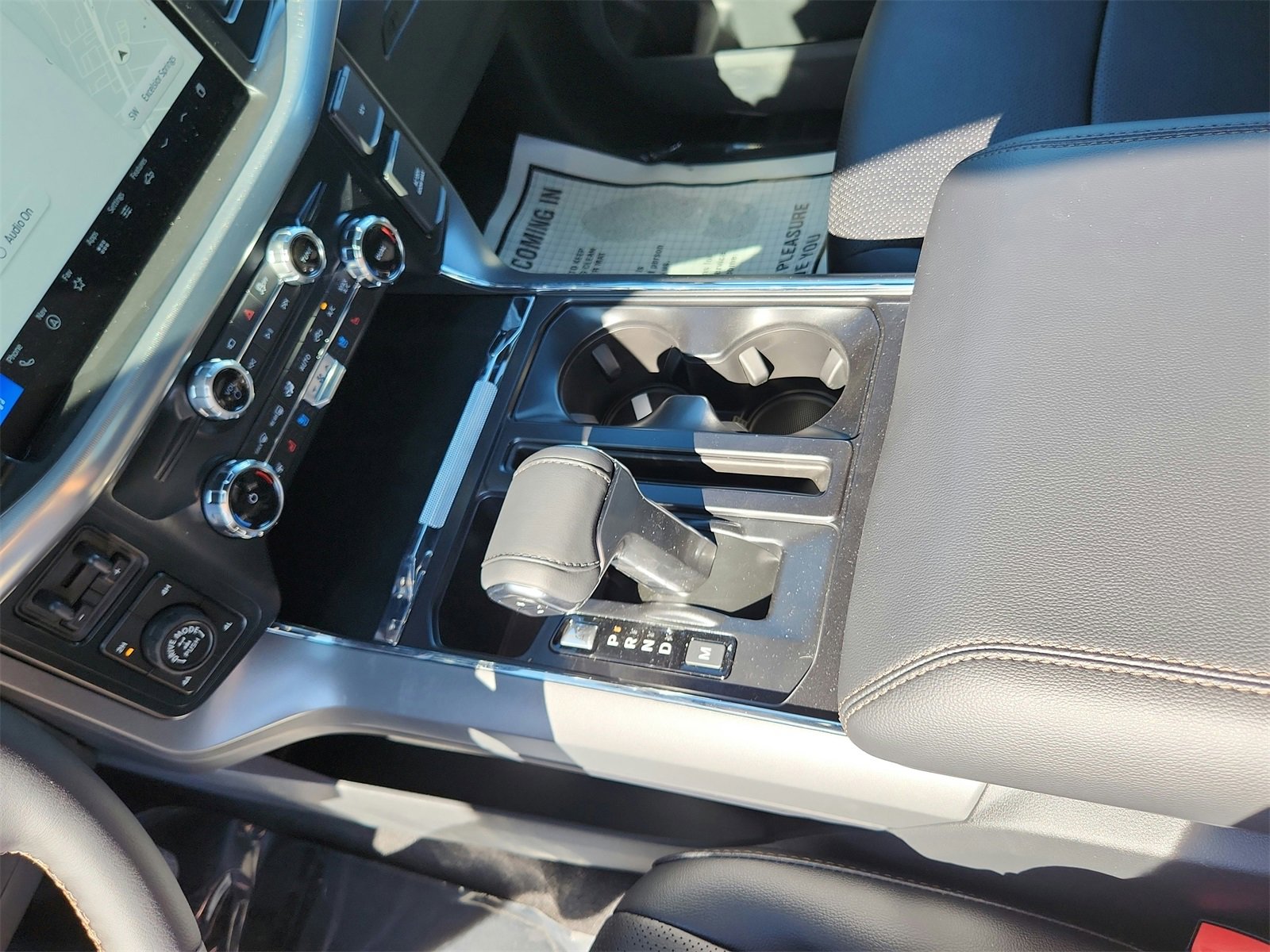 New 2025 Ford F150 Lariat w/ Equipment Group 501A Mid image 15