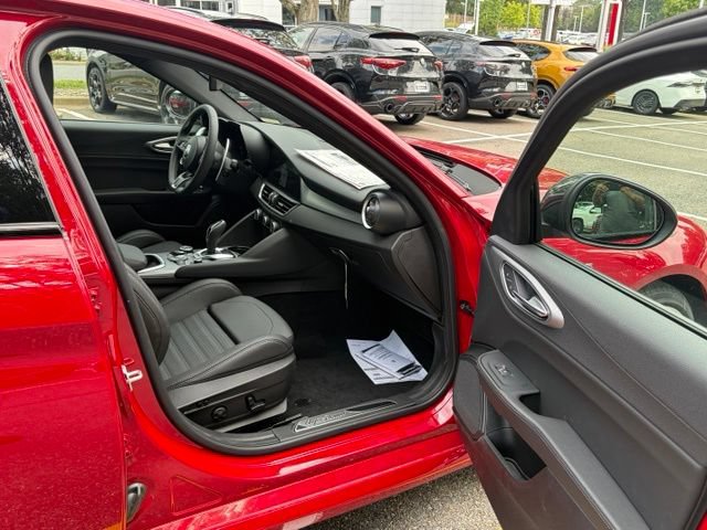 New 2026 Alfa Romeo Giulia AWD w/ Driving Assist Package image 36